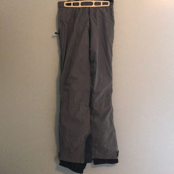 North Face Sz. M Hyvent Lt. Summit Snow/Ski pant - Picture 3 of 6